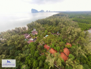  Pakmeng Resort  Mai Fat